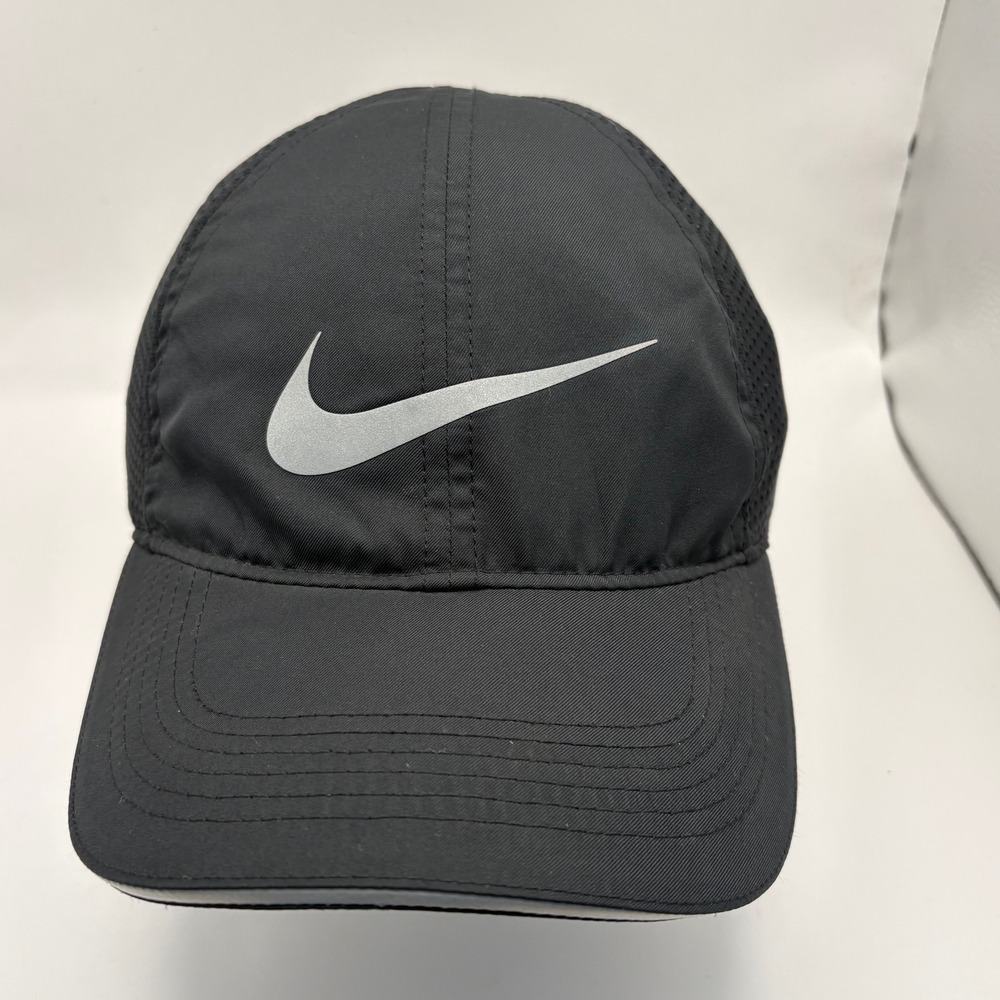 Nike Heritage86 Dri Fit Black Baseball Cap One‎ Size Fits Most Running Gym